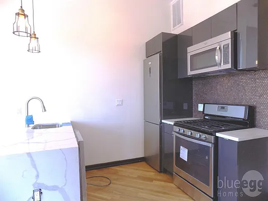 Rented by Blue Egg Realty Corp | media 27