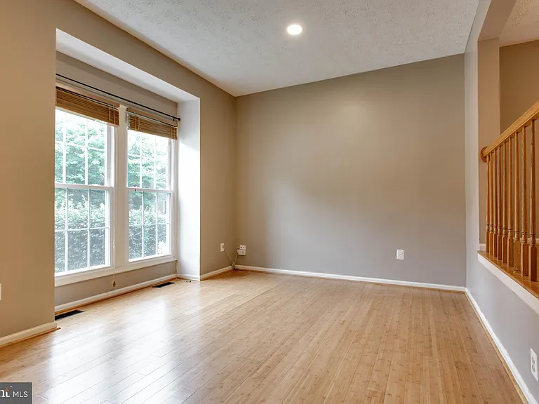 3400 Oak West Dr — Photo 6
