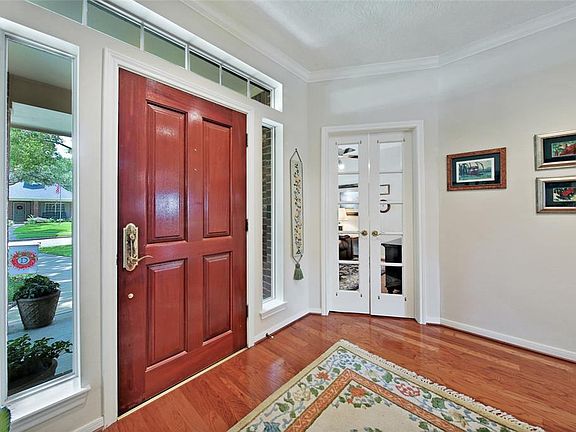 5th image of 3101 E Elm Cir