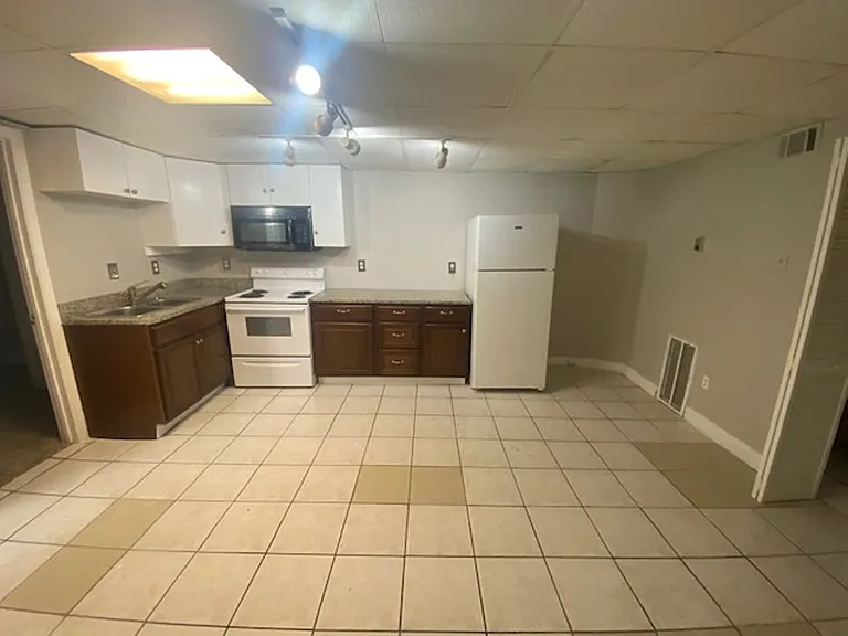 705 Piedmont Ave NE — Photo 23