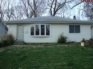 839 Queen Anne Pl, Saint Louis, MO