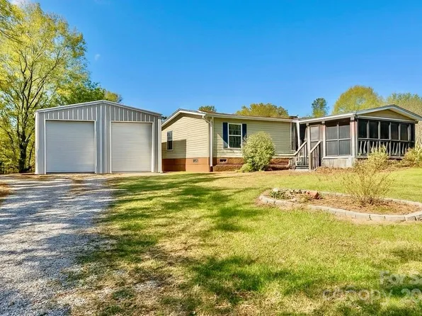 1409 Clayton Dr, Chester, SC 29706