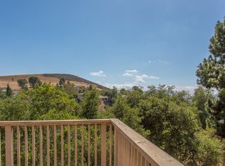 893 Calle Compo, Thousand Oaks, CA 91360