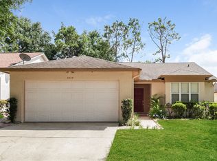 2424 Lake McDade Ct, Apopka, FL 32703