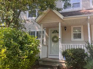 221 River Ct #221, Bordentown, NJ 08505