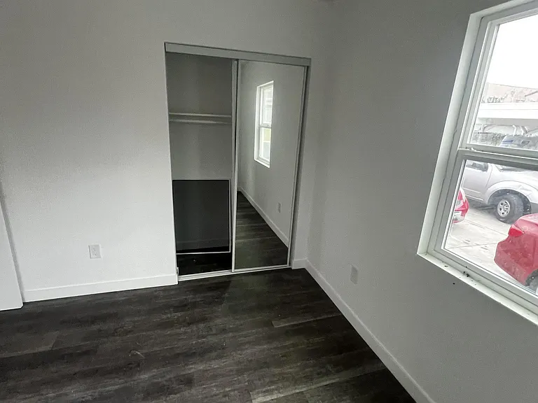 1666 W 36th St #1 — Photo 4