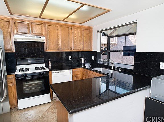 2nd image of 7900 N Topanga Canyon Blvd #15