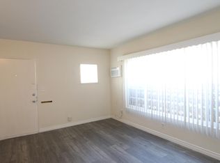 262 N Palm Ave APT A, Upland, CA 91786