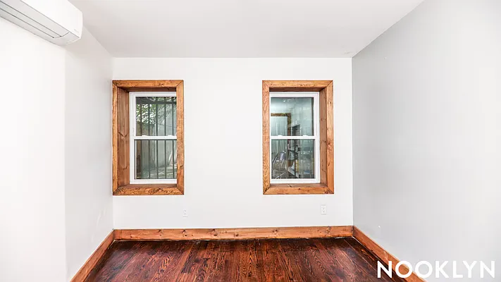 Rented by Nooklyn NYC LLC | media 8