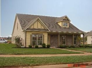 1211 Judge Tyler Dr, Clarksville, TN 37043