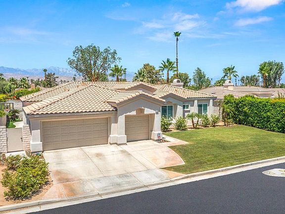 3rd image of 44163 Yucca Dr