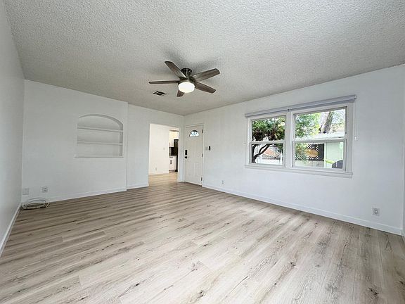 5th image of 200 N Brighton St