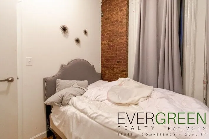 33 Clinton #4A in Lower East Side, Manhattan | StreetEasy