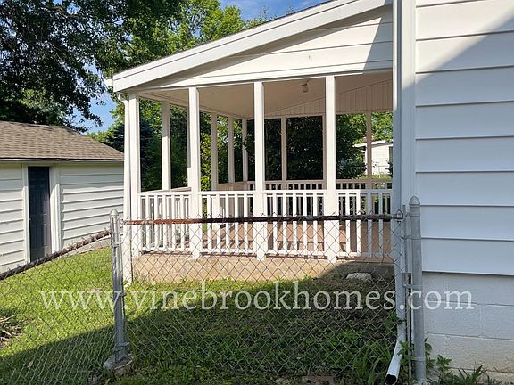 2nd image of 1643 Talisman Ln