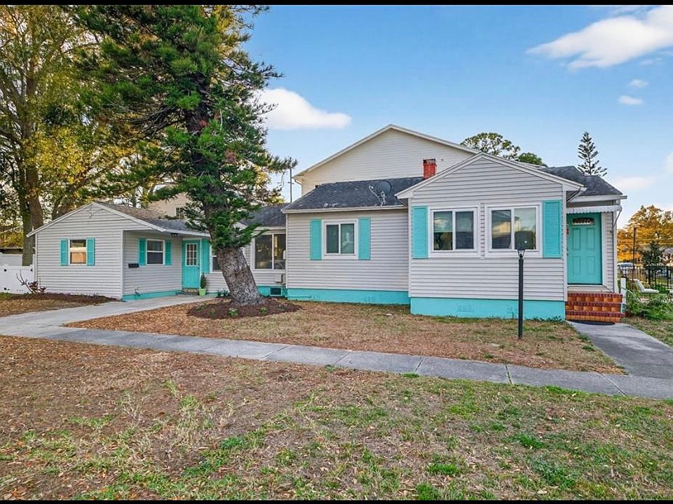 1st image of 500 35th Ave N #1