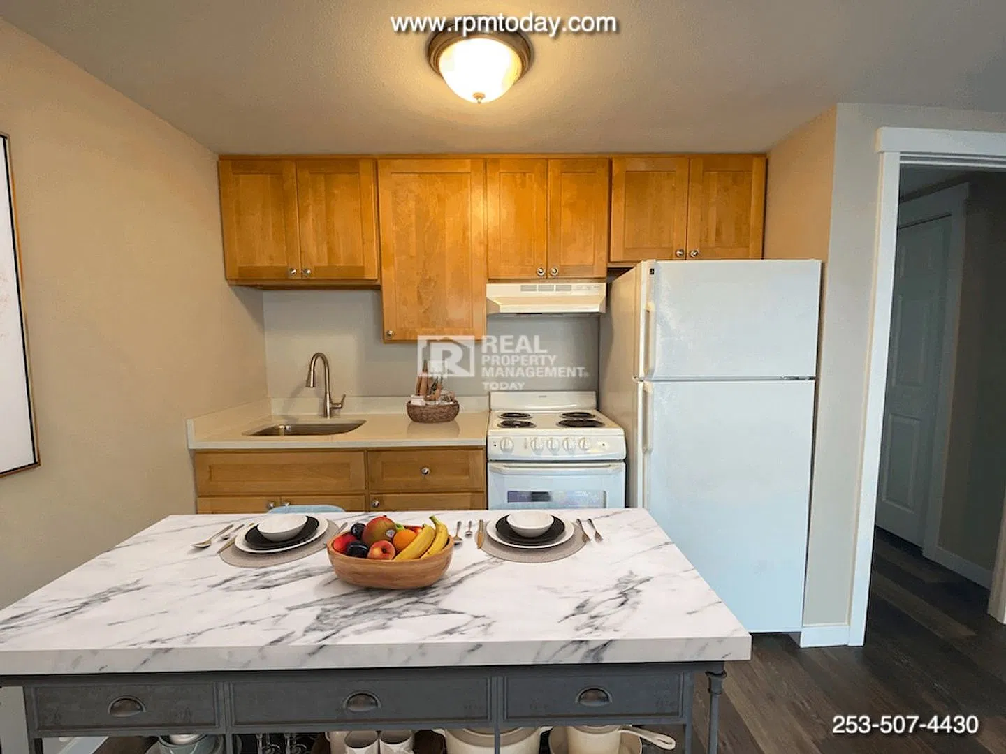 6415 Steilacoom Blvd SW Tacoma — Photo 4