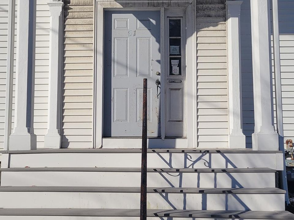 1st image of 2-61 Lincoln Ave Unit 2