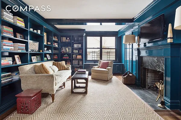 Sold by Compass | media 19