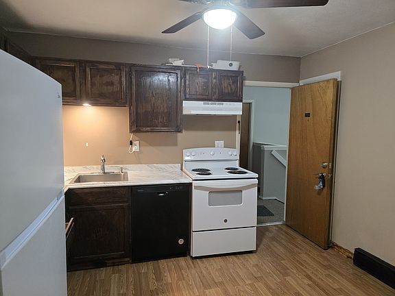 3rd image of 316 N 9th Ave