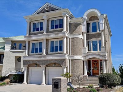 9737 Dolphin Run, Norfolk, VA, 23518