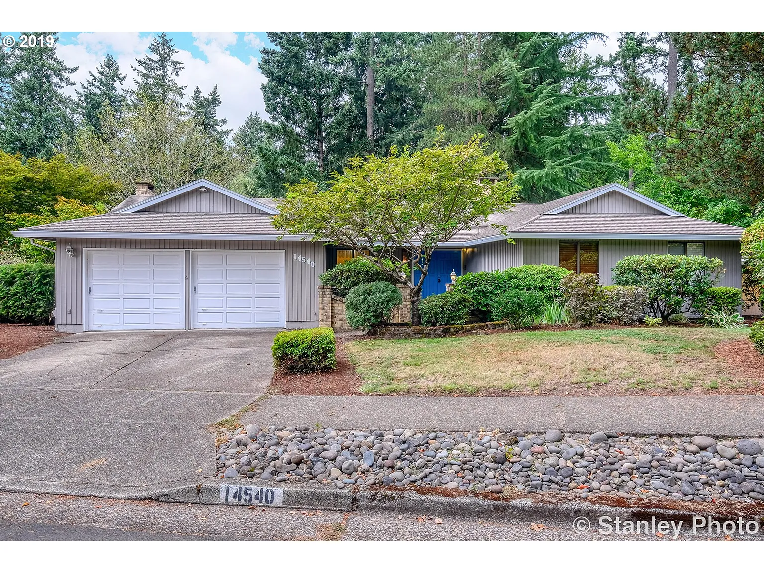 14540 SW Forest Dr photo 1