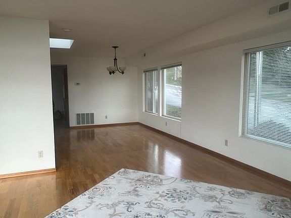 4th image of 1085 SE Regatta Dr APT A201