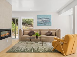 3 Harran Cir, Orinda, CA 94563