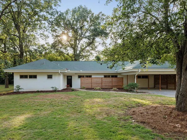 1831 Palmer St, Florence, AL 35630