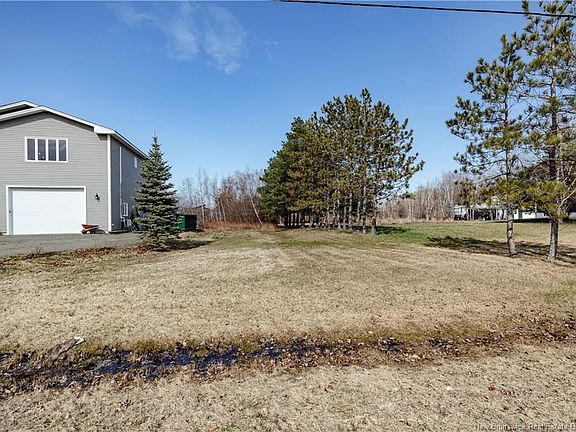 4th image of 18 Louis Bourg Rd