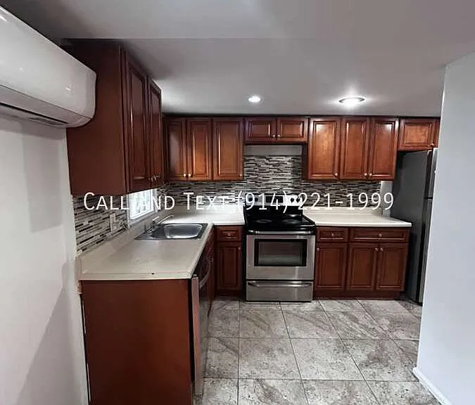 92 Orchard St #1 — Photo 1