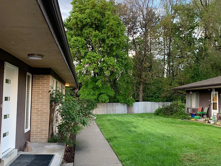 1415 E Murphys Ln — Photo 10