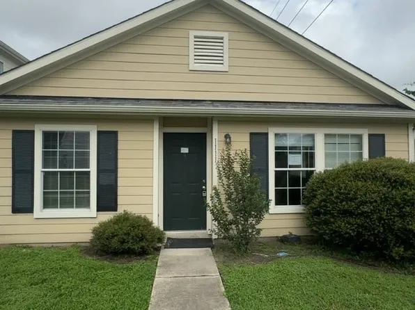 1111 Verde Trails Dr, Houston, TX 77073