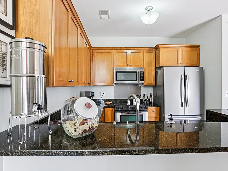 1515 Lafayette Ave #114 — Photo 11