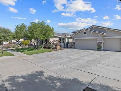 958 W Quail Rock Way, Hanford, CA, 93230