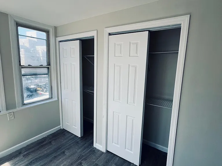 182 Bergen Ave #1 — Photo 11