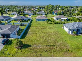 1116 NE 33rd Ter, Cape Coral, FL 33909