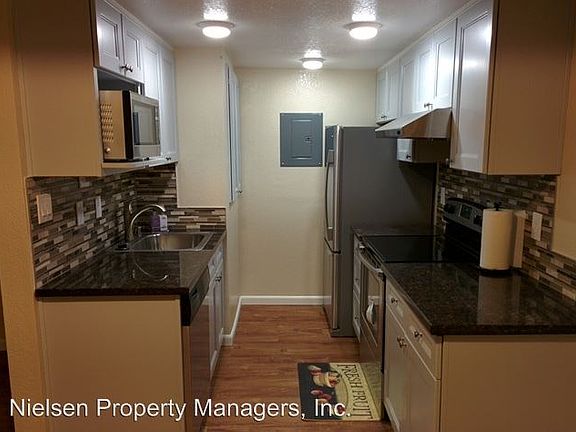 3rd image of 2410 S St APT 04