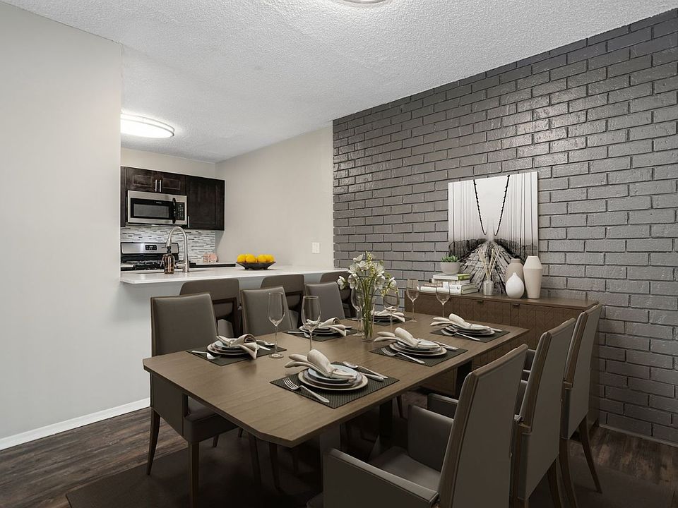 8375 Honeytree Blvd, photo 7