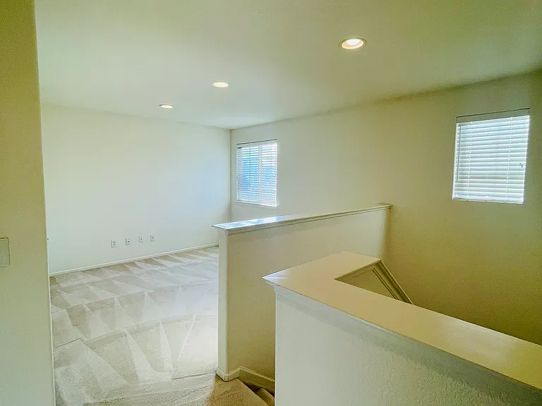 8196 S Norfolk St — Photo 10
