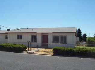 105 Pioneer Ave SE, Ephrata, WA 98823