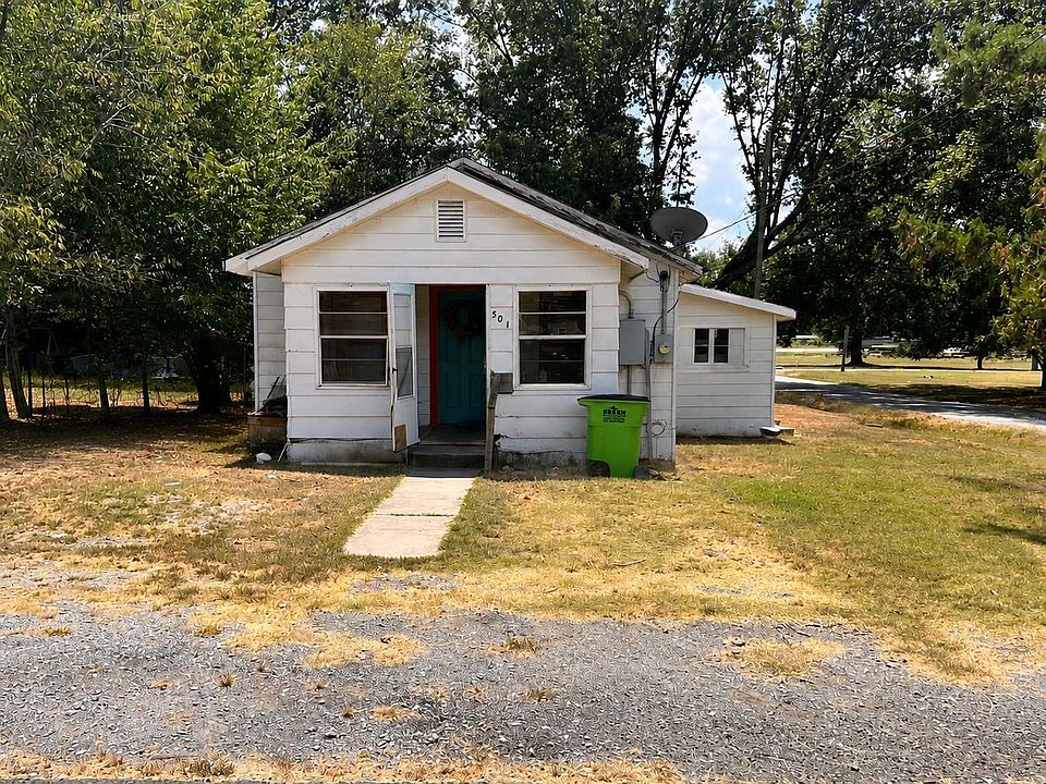 1st image of 501 E Durkee St