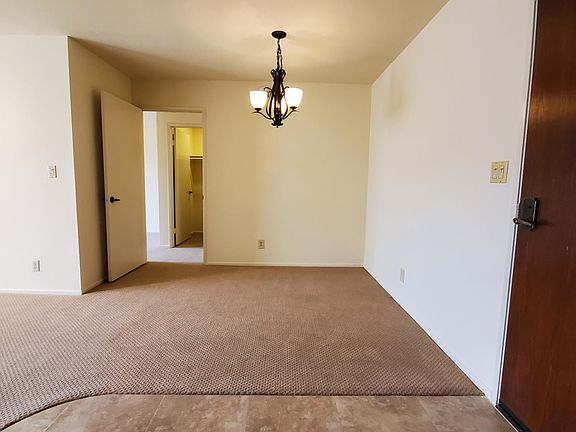 3rd image of 1420 N Alta Vista Blvd #421
