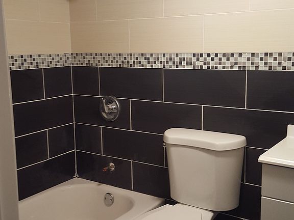 4th image of 833 East 229th Street