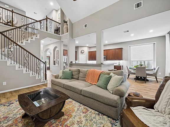 2nd image of 19515 Juniper Breeze Ln