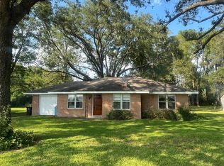 24723 W Highway 6, Alvin, TX 77511