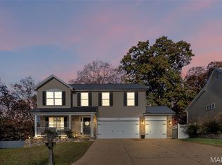 1249 Scenic Oaks Dr, Imperial, MO 63052