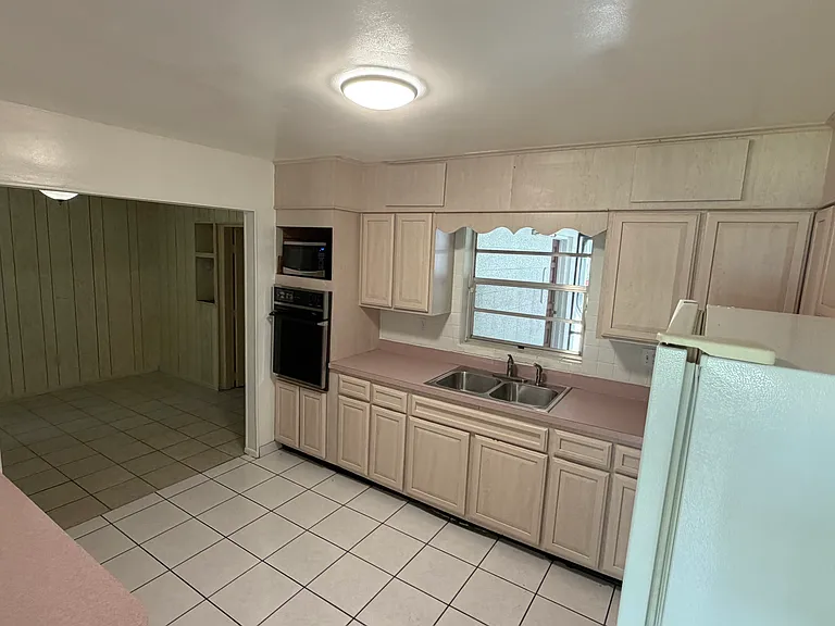 2530 Kiwanis Ave — Photo 8