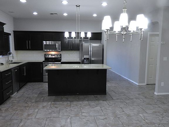 5th image of 3806 Heather Ave