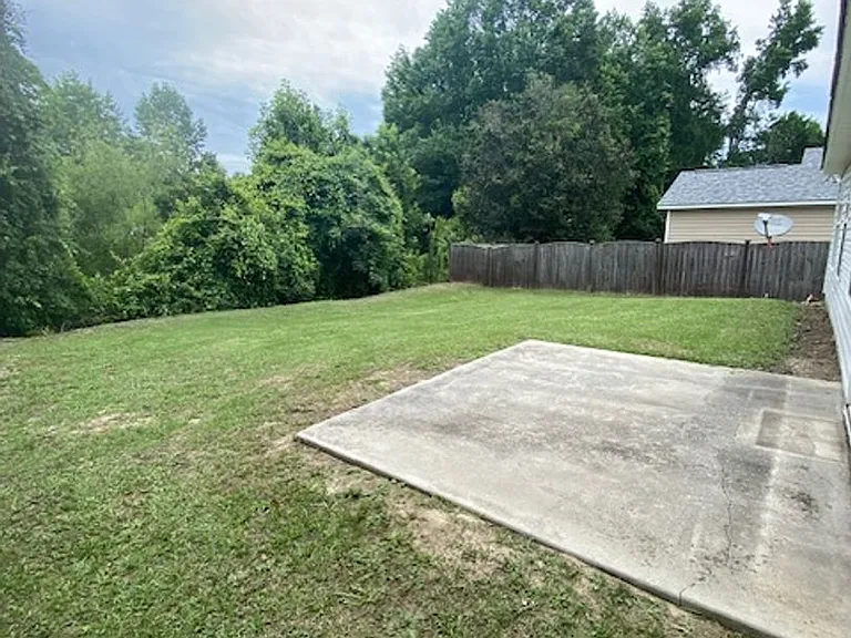 549 Blue Lake Dr — Photo 15