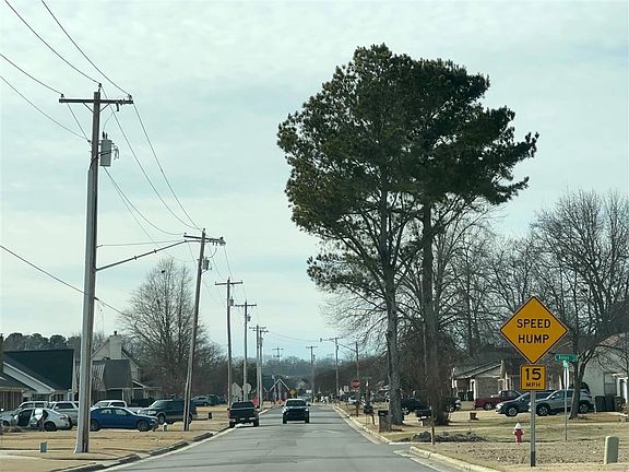 5th image of 2301 Duncansby Dr SW